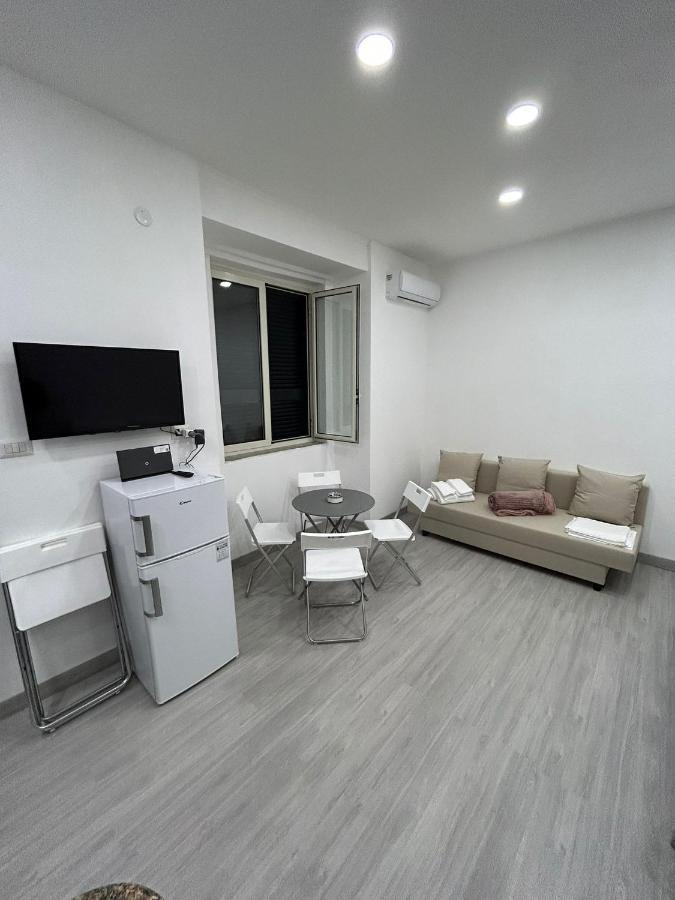 Apartmán House Cavour Napoli Exteriér fotografie