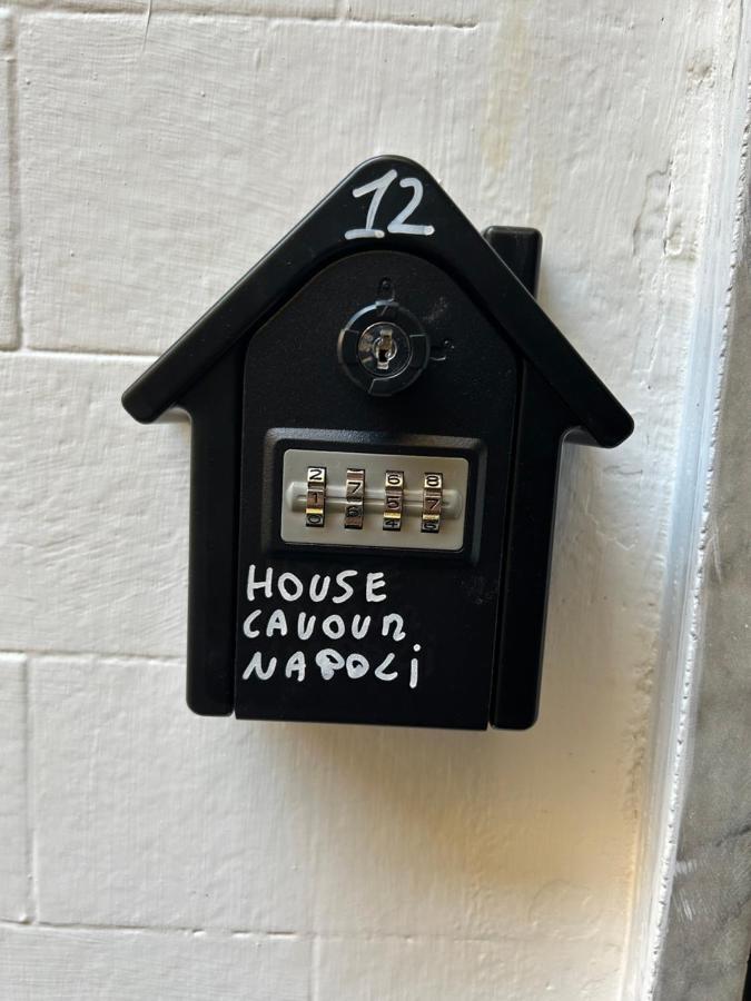 Apartmán House Cavour Napoli Exteriér fotografie